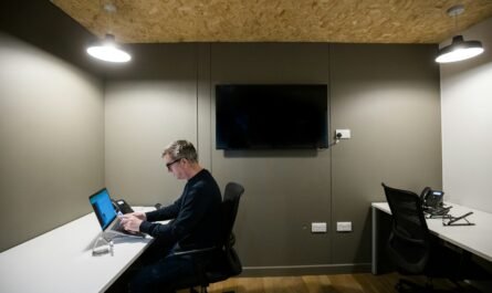 Cloisons mobiles anti-bruit