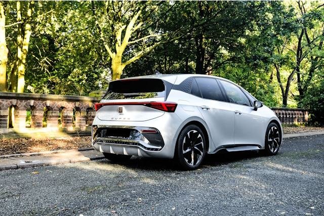 Hybrides et plug-in: ce qu’apportent vraiment les modèles modernes
